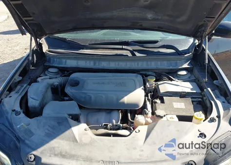 2019 Jeep Cherokee Altitude Fwd z USA, uszkodzony, nr VIN 1C4PJLLB7KD448452